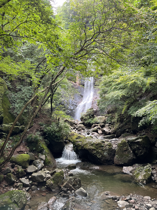 麻苧の滝自然公園