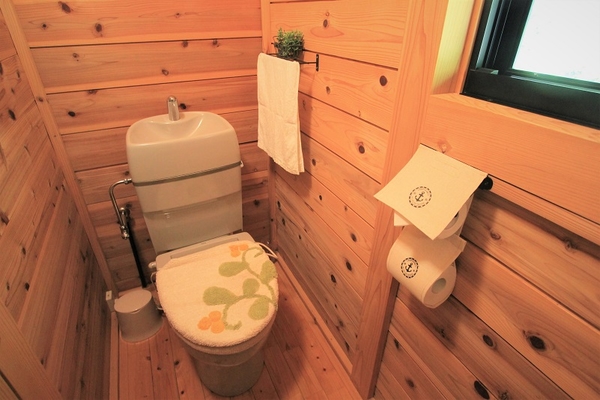 四万十川の隠れコテージ おりや 五右衛門風呂