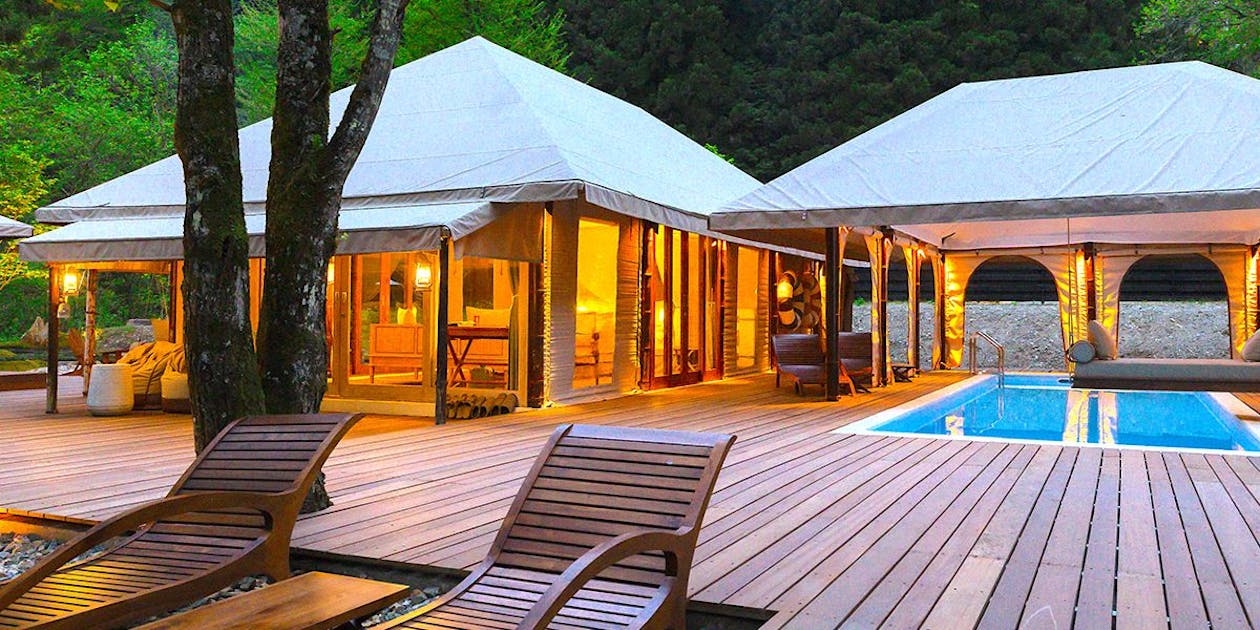 KEIKOKU GLAMPING TENT 秋川渓谷