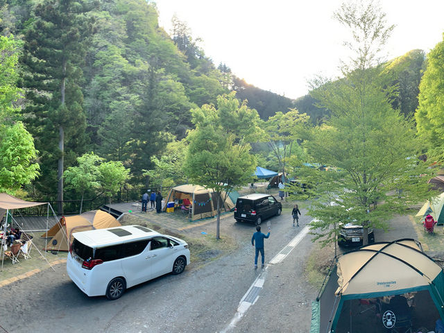 ウッドルーフ奥秩父オートキャンプ場 ログハウス 川