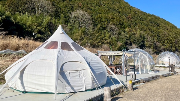 かいづか いぶきヴィレッジ ドームテント アスレチック