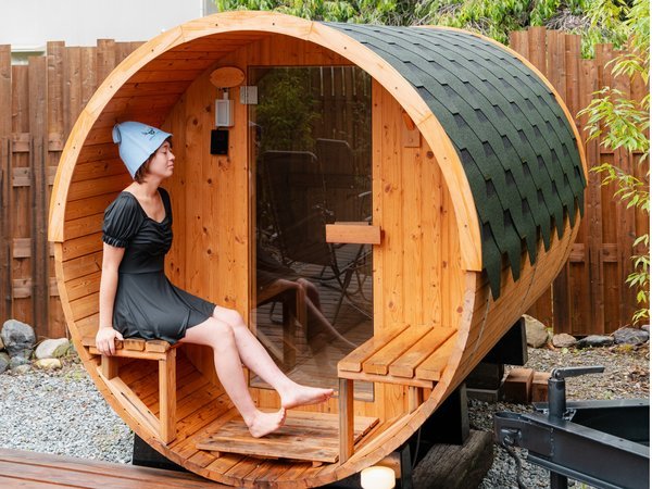 Camp Base Kadojin 1日1組限定 テントサウナ