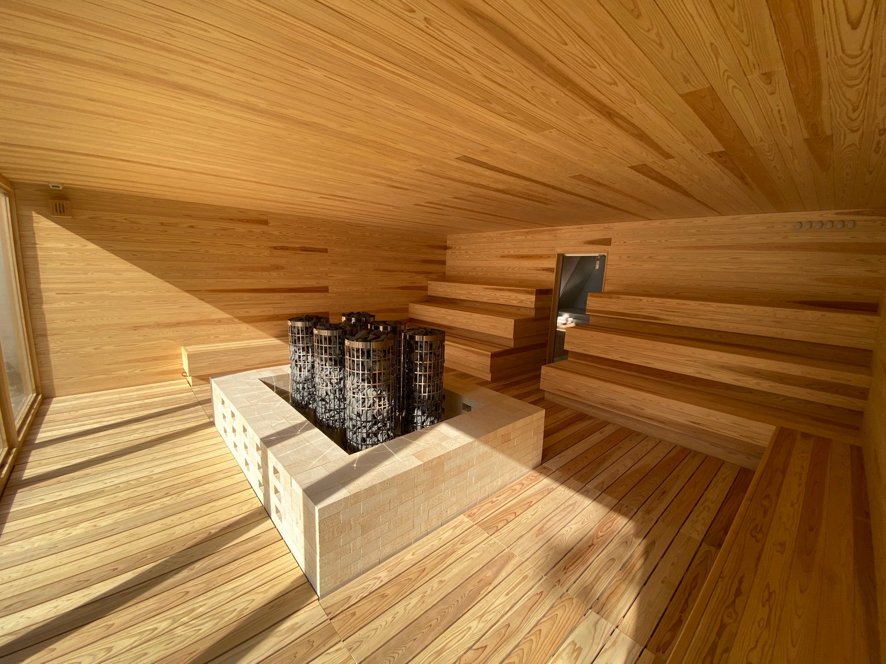 東かがわ 大池オートキャンプ場 ログキャビン