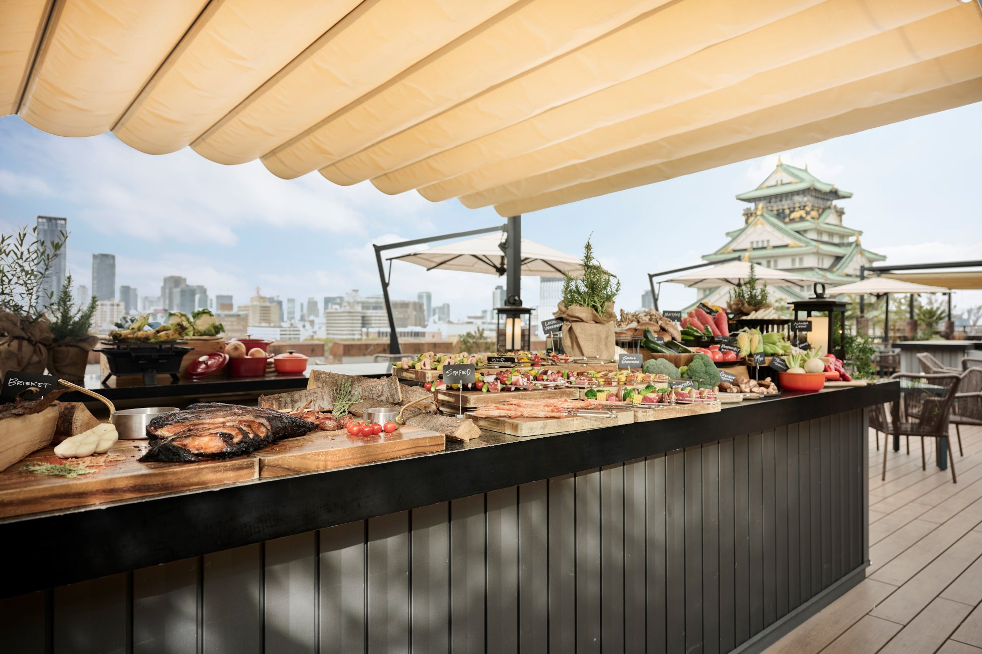 BLUE BIRDS ROOF TOP TERRACE 大阪城