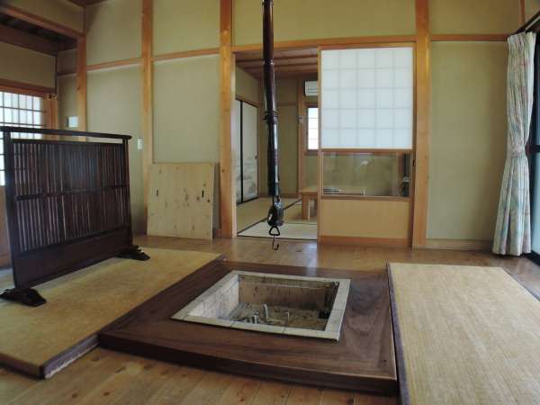 天女の里 囲炉裏