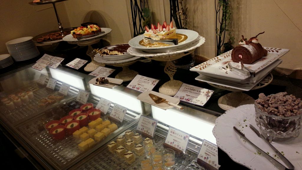 ホテルピエナ神戸 朝食ビュッフェ スイーツ