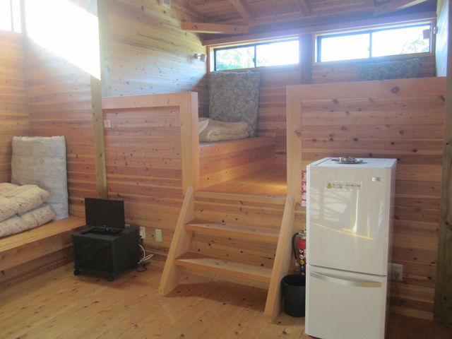 オートキャンプ場とまろっと 星空 コテージ