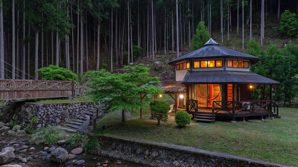 ひよしフォレストリゾート山の家 コテージ