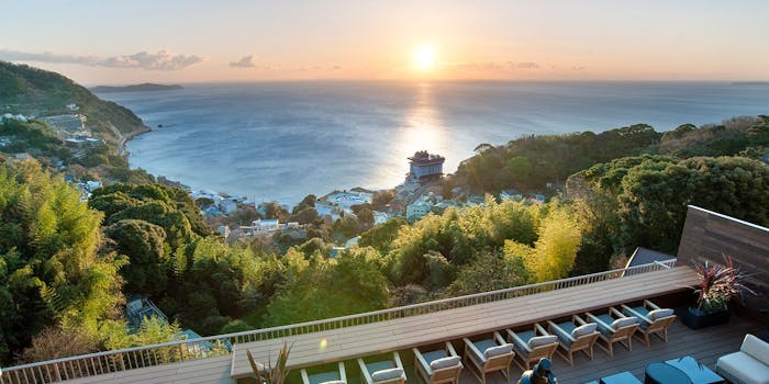 ATAMI せかいえ 紺碧テラス