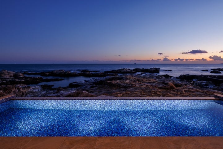 GIFTHOUSE 館山 伊戸 インフィニティプール