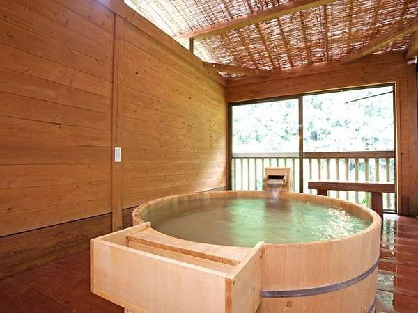 たまゆらの里 グランピング 露天風呂付きコテージ