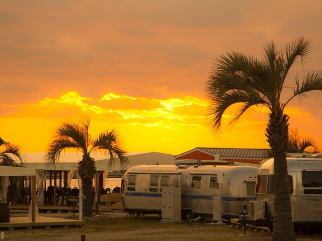 パームガーデン舞洲 エアストリーム 夕日