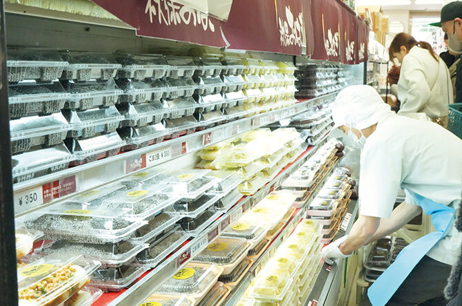 暮らすような旅 地元スーパー 買い物