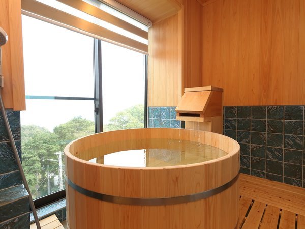 VILLA ATAMI -Nagomi- 露天風呂 和モダン