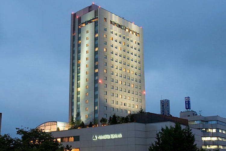 ANAクラウンプラザホテル富山 外観