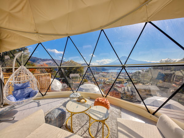 MT.FUJIグランピングテラス嶺乃華 展望デッキ