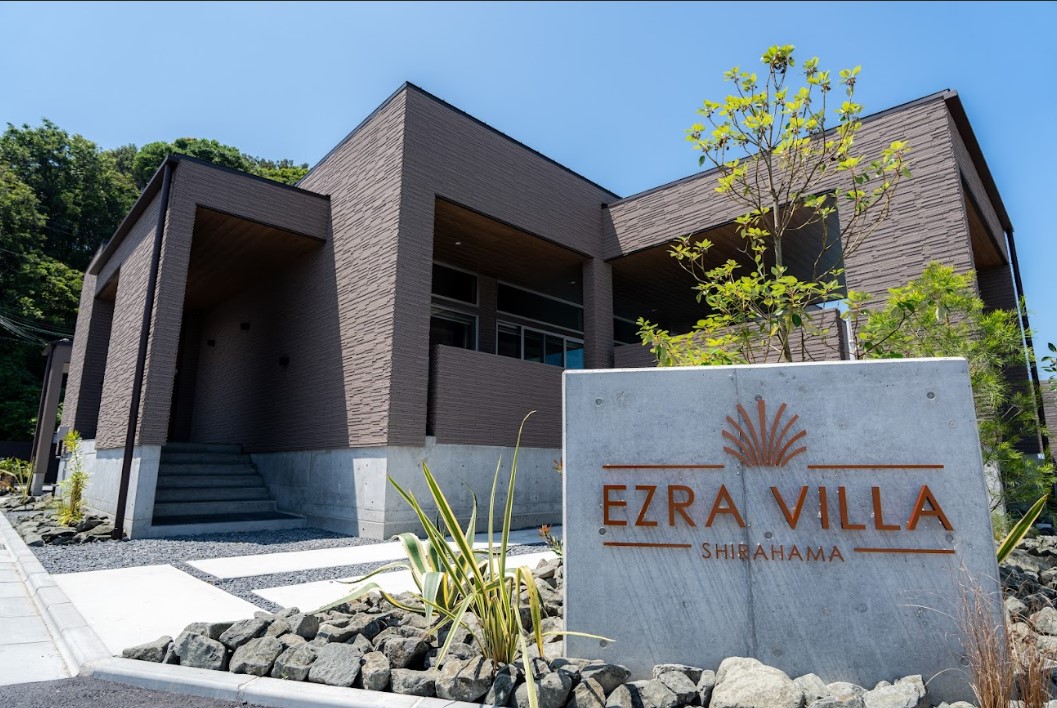 EZRA VILLA SHIRAHAMA
