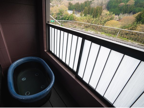 秩父長瀞 花湯 別邸 露天風呂 スイートルーム