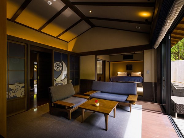 千年のしじま 月夜見の座