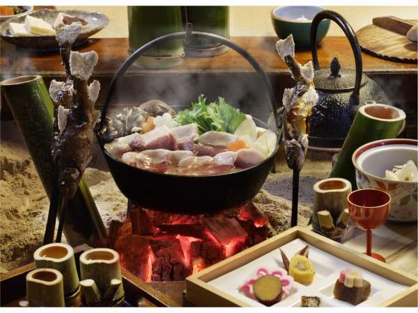 秩父小鹿野温泉旅館 梁山泊 囲炉裏 ジビエ