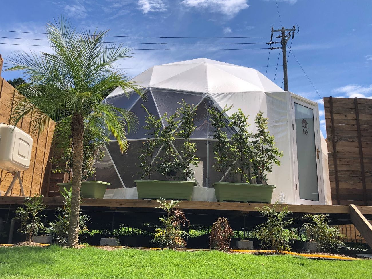 リバウッドリゾート トレーラーハウス 露天風呂