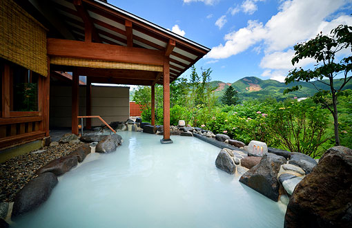 蔵王四季のホテル 離れ湯 百八歩