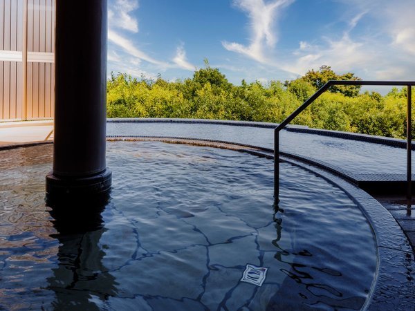 亀の井ホテル 伊豆高原 温泉展望大浴場