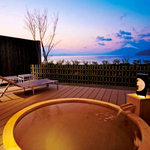 富岳群青 富士山