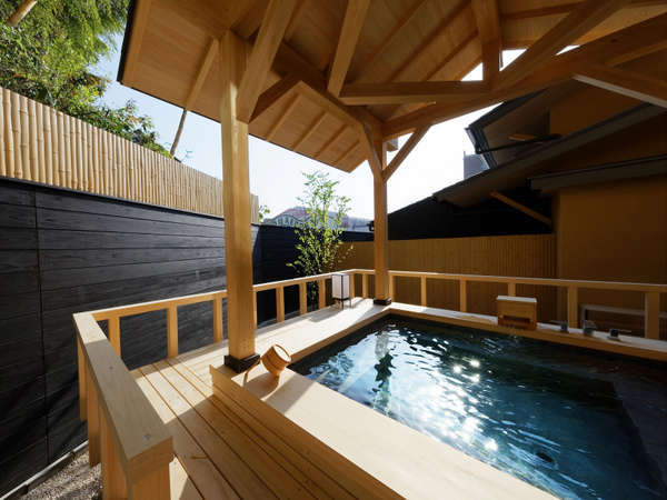 道後温泉 葛城 琴の庭