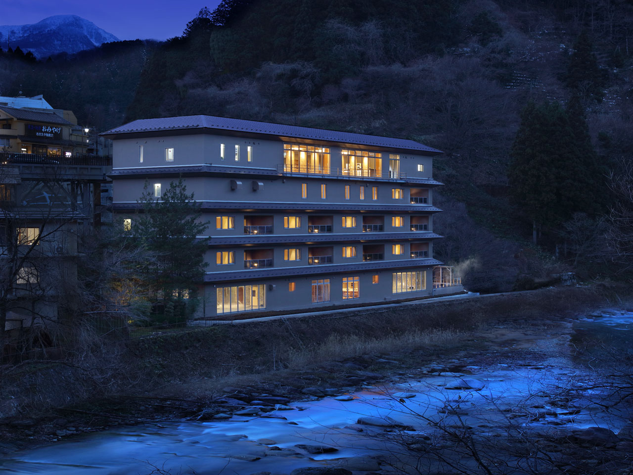 土湯温泉 ホテル向瀧
