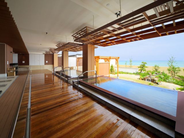 鴨川グランドホテル 海の回廊