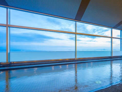 琵琶湖ホテル 露天風呂 瑠璃の湯