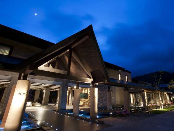 しこつ湖鶴雅リゾートスパ 水の謌 支笏湖